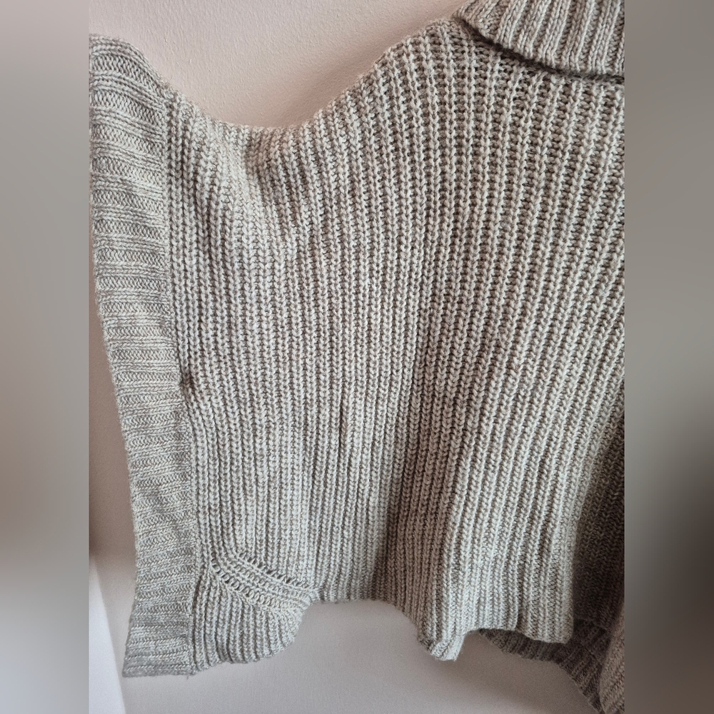 Wool And Alpaca Blend Chunky Knit Poncho Sleeping On Snow Anthropologie One Size - Picture 7 of 7